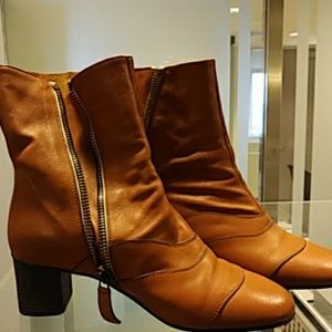 Chloe zip boots
